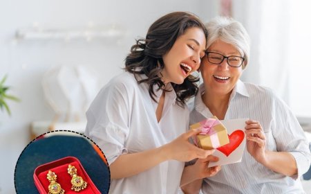 मदर्स डे पर Mom को दें ये लेटेस्‍ट गोल्‍ड ईयररिंग, चेहरे पर आएगी मुस्‍कान