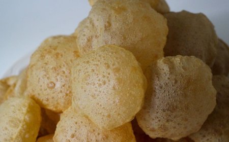 पूरियां तलने पर हमेशा भर जाता है तेल? 3 बातों का रखें ख्याल, पूरी बनेंगी फूली