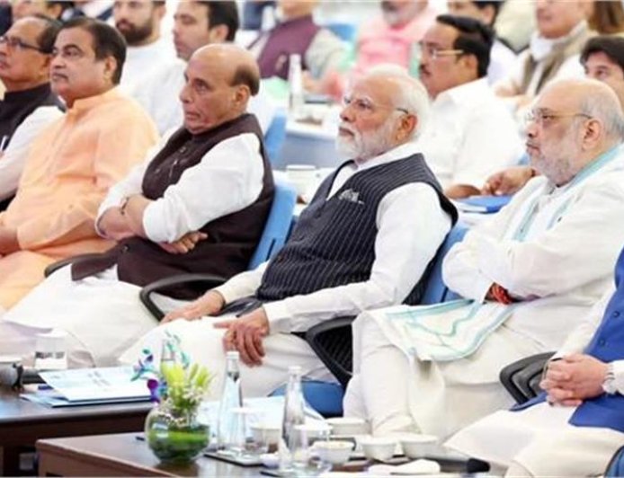 BJP अध्यक्ष पद की लड़ाई में नया ड्रामा, मोदी-शाह की पसंद इन दो दिग्गजों को RSS ने कहा- NO!