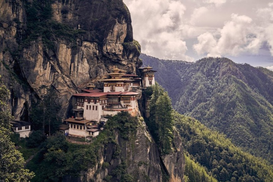 इन 5 देशों के लोग जीते हैं दुनिया में सबसे लंबी ज़िंदगी!