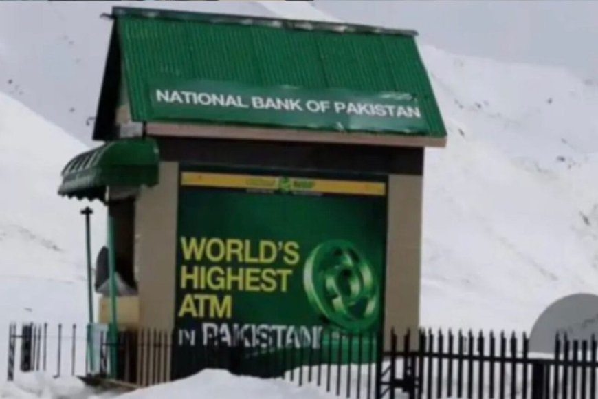 इन दो देशों के बॉर्डर पर बना दुनिया का सबसे ऊंचा ATM, पैसे निकालने में ठंड से अकड़ जाती है बॉडी, देखें फोटोज